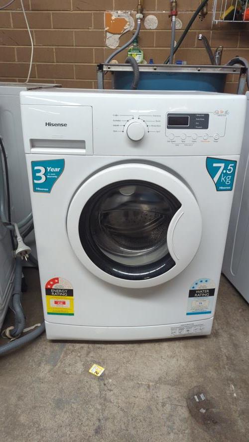 Second-hand Hisense 7.5kg Front Load Washing Machine - Photo 1)