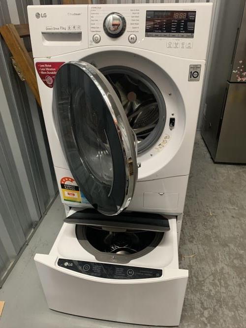 Second-hand LG 9kg Front Load Washing Machine - Photo 1)