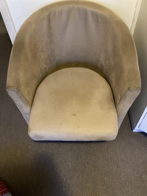 Second-hand Stylish Chair - Photo 1)