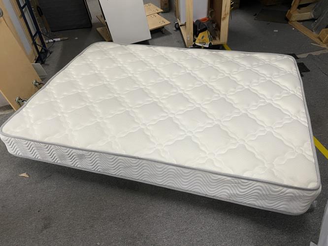 Second-hand Double Spring Mattress - Photo 3)