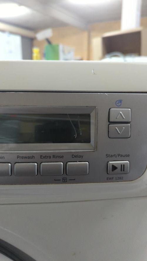 Second-hand Electrolux 8kg Front Load Washing Machine - Photo 7)