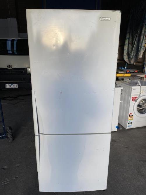 Second-hand Westinghouse 430L Bottom Mount Fridge