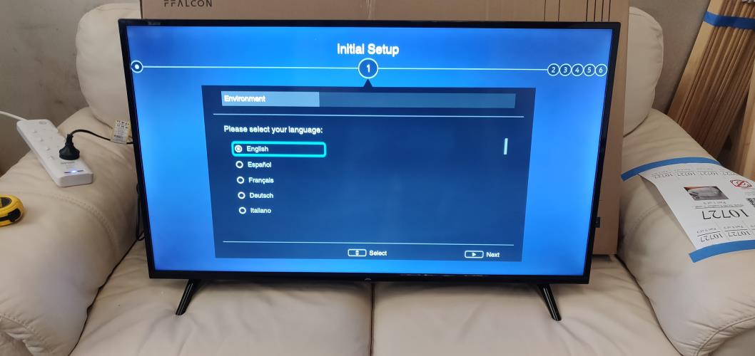 Second-hand FFalcon 40 Inch Smart TV - Photo 1)