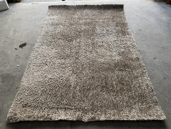 Second-hand Rug