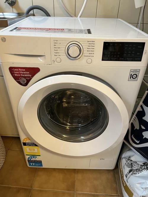 Second-hand LG 7.5kg Front Load Washing Machine