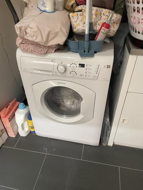Second-hand Ariston 7.5kg / 4.5kg Washer-Dryer Combo
