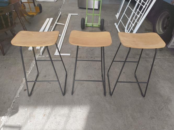 Second-hand Set of 3 Bar Stools
