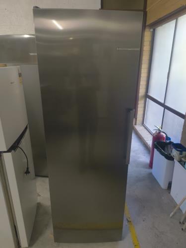 Second-hand Bosch 326L Fridge (no freezer)