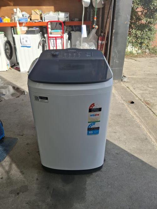 Second-hand Westinghouse 7kg Top Load Washing Machine