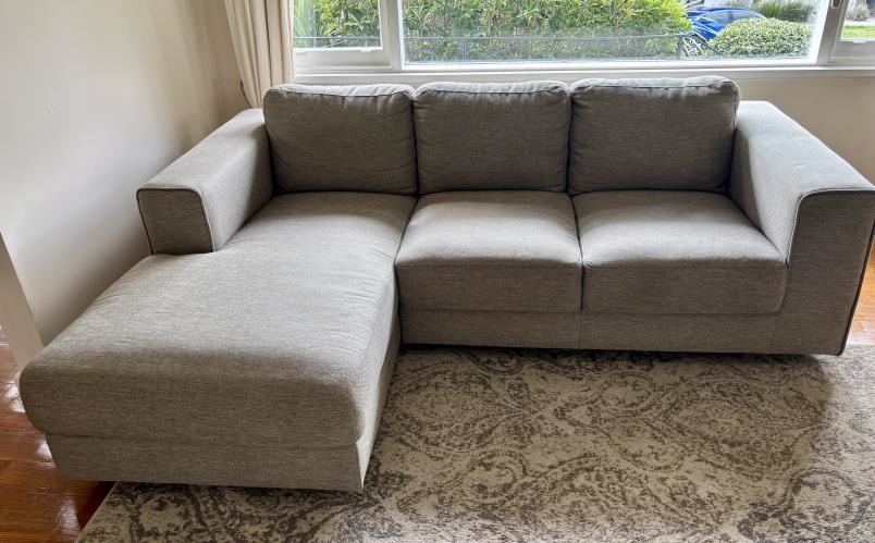 Second-hand L-Shape Sofa
