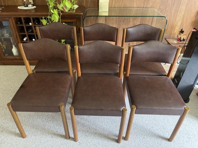 Second-hand Set of 6 Chairs