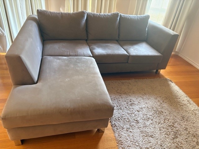 Second-hand L-Shaped Sofa