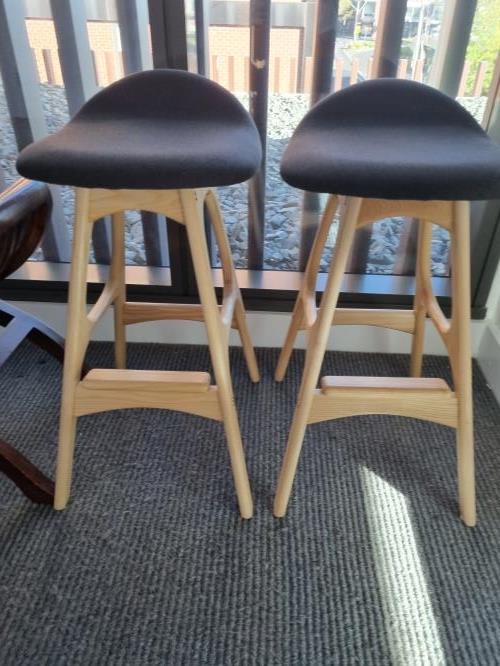 Second-hand Set of 2 Stools