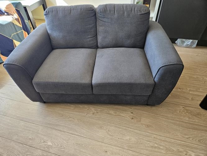 Second-hand Sofa