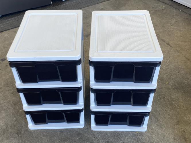 Second-hand Set of 2 Plastic Storage Drawers