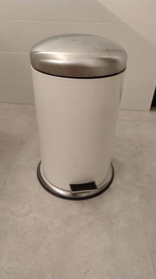 Second-hand IKEA Pedal Bin