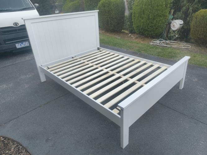 Second-hand Queen Size Bed Frame