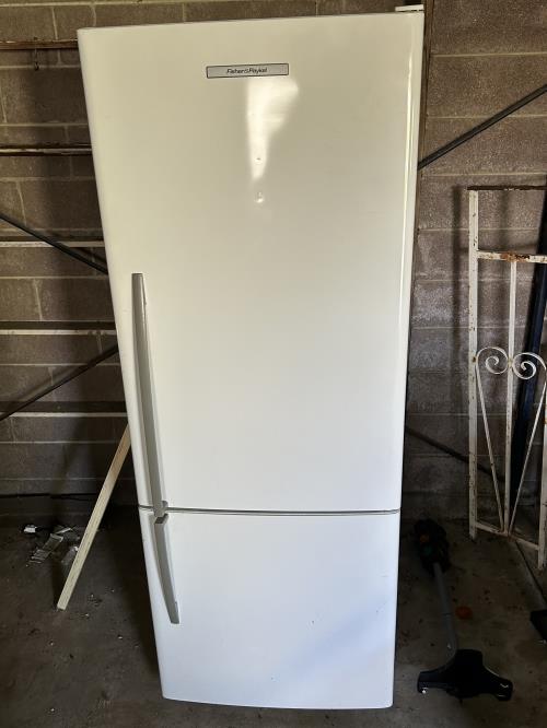 Second-hand Fisher & Paykel 403L Bottom Mount Fridge