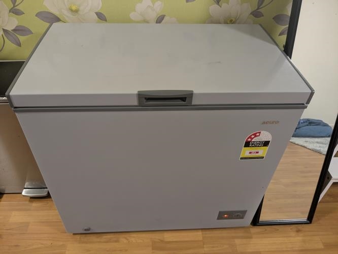 Second-hand Euro 198L Chest Freezer