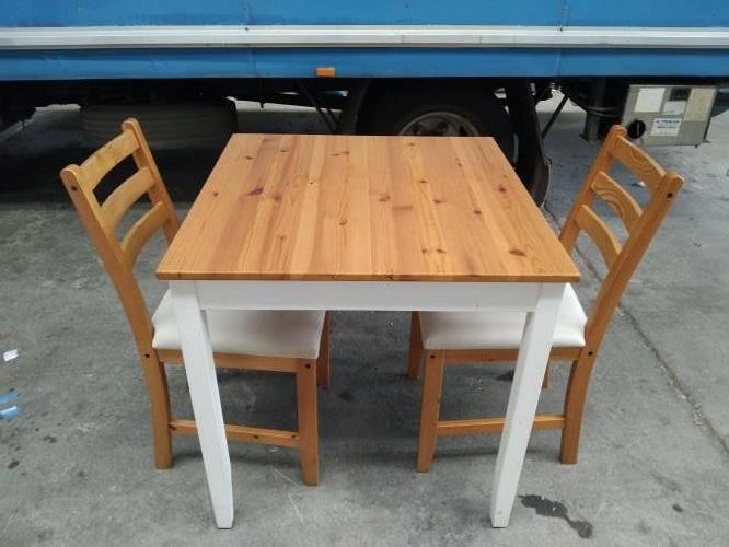 Second-hand IKEA Dining Table with 2 Chairs