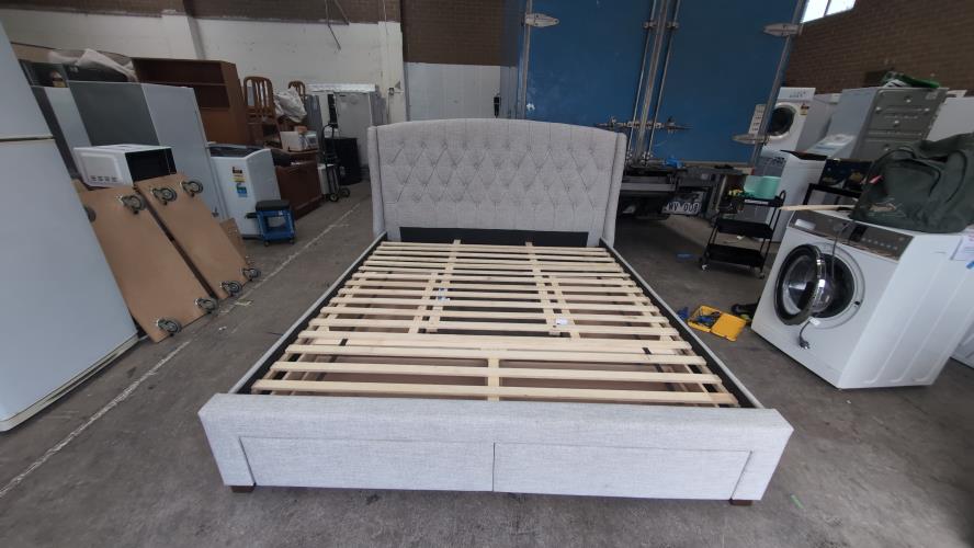 Second-hand King Size Bed with 4 Under Bed Storage Drawers