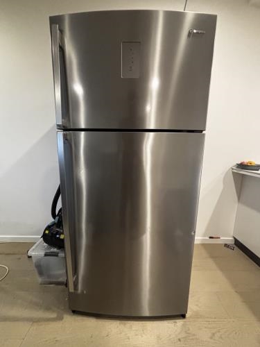 Second-hand Westinghouse 538L Top Mount Fridge