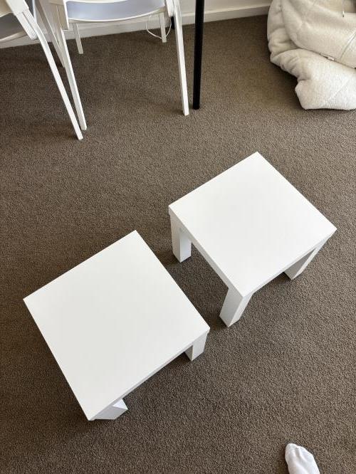 Second-hand Set of 2 IKEA Side Tables