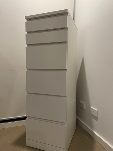 Second-hand Malm Chest of 6 Drawers with Mirror