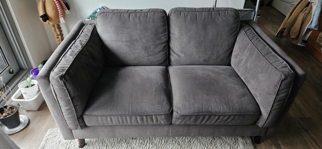 Second-hand Sofa