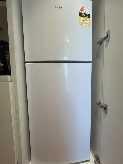 Second-hand Haier 222L Top Mount Fridge
