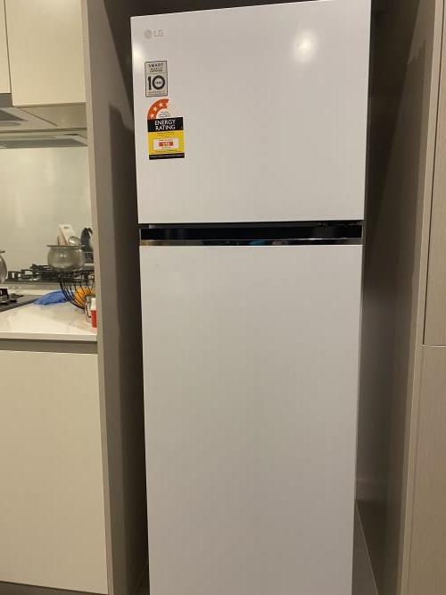 Second-hand LG 266L Top Mount Fridge