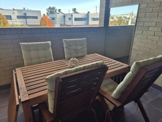 Second-hand Outdoor Setting with 4 Chairs