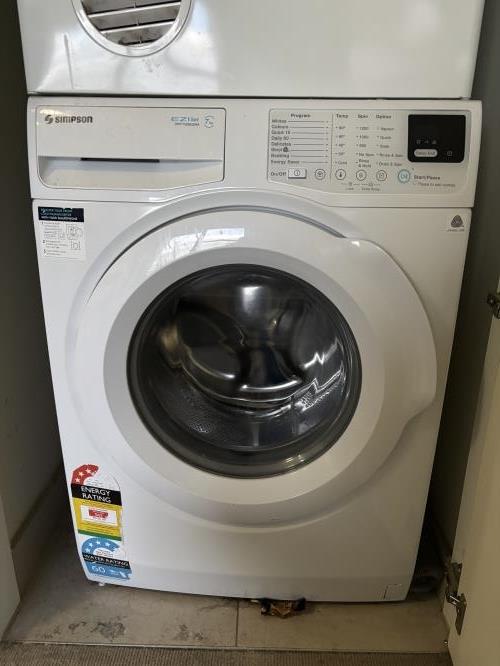 Second-hand Simpson 7kg Front Load Washing Machine