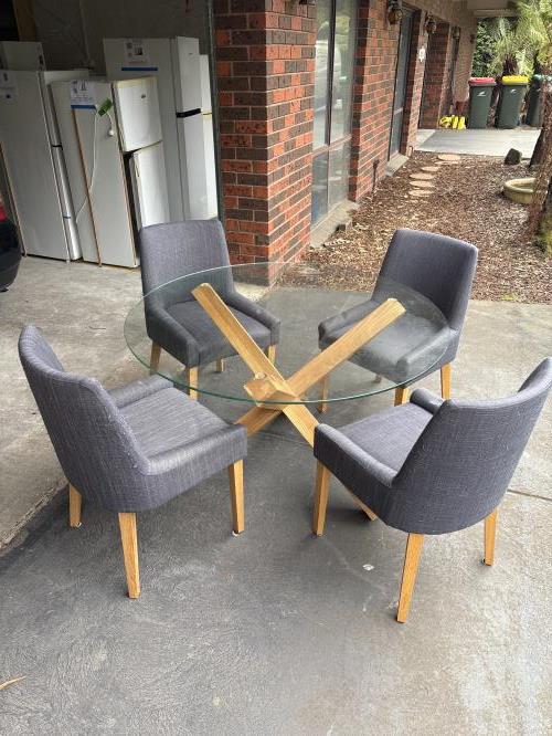 Second-hand Dining Table with 4 Chairs