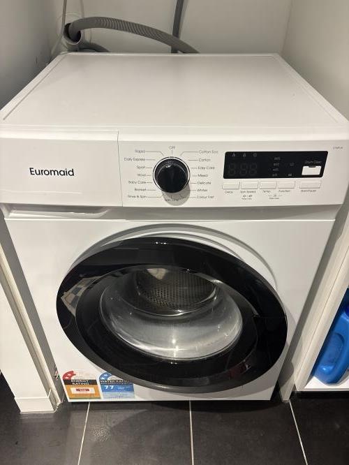 Second-hand Euromaid 7.5kg Front Load Washing Machine