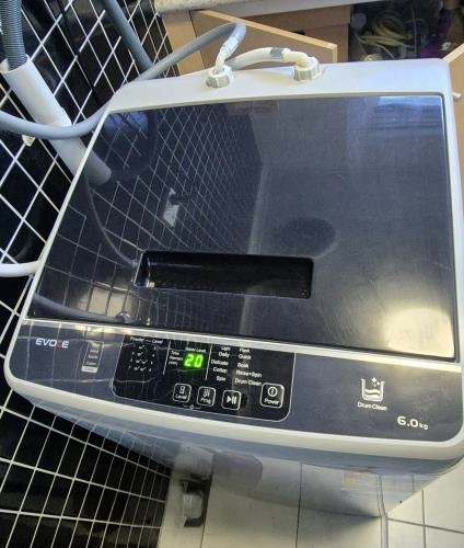 Second-hand Evoke 6kg Top Load Washing Machine