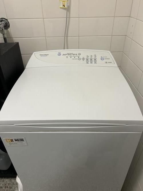 Second-hand Fisher & Paykel 5.5kg Top Load Washing Machine