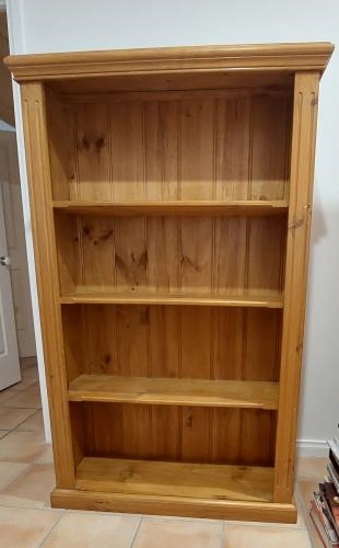 Second-hand Bookshelf