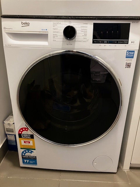 Second-hand Beko 9kg Front Load Washing Machine