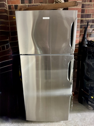 Second-hand Electrolux 420L Top Mount Fridge