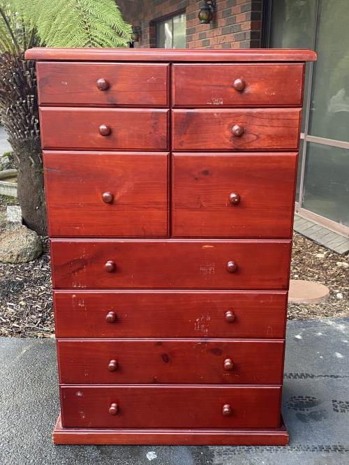 Second-hand Chest of Drawers
