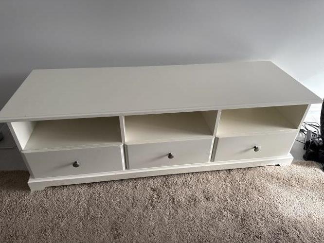 Second-hand IKEA Entertainment Unit