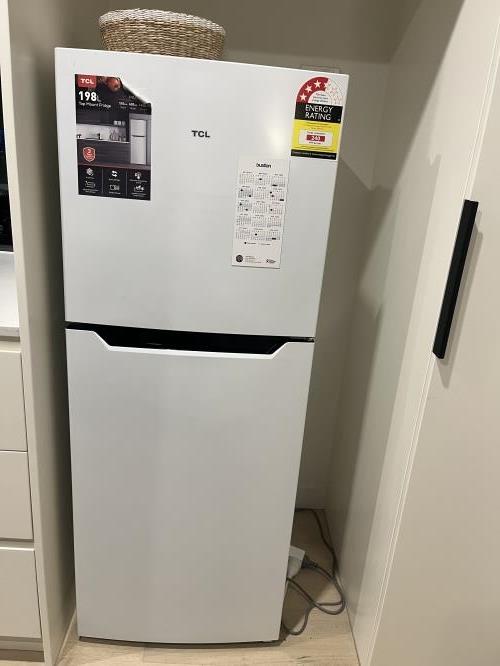 Second-hand TCL 198L Top Mount Fridge