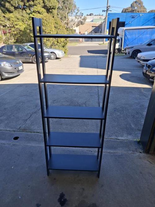Second-hand IKEA Bookshelf