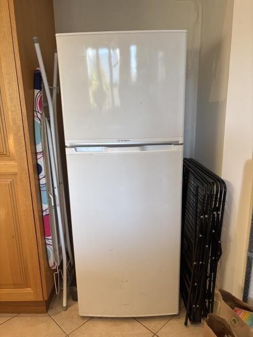Second-hand Westinghouse 230L Top Mount Fridge