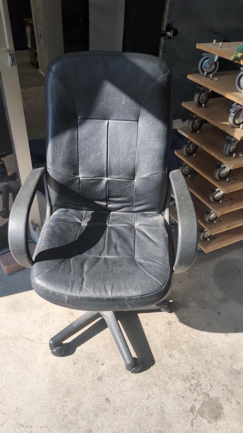 Second-hand Office Swivel Chair