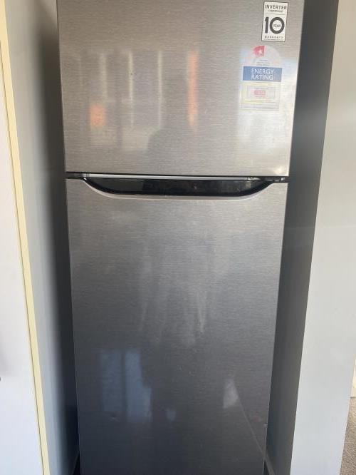 Second-hand LG 279L Top Mount Fridge