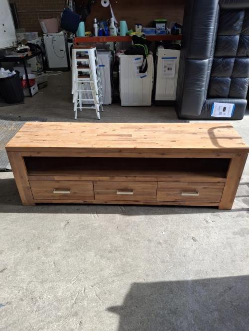 Second-hand Entertainment Unit