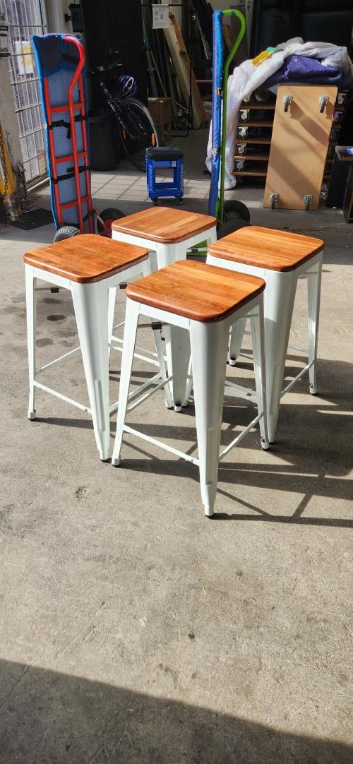 Second-hand Set of 4 Bar Stools