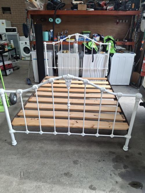Second-hand Queen Size Bed Frame